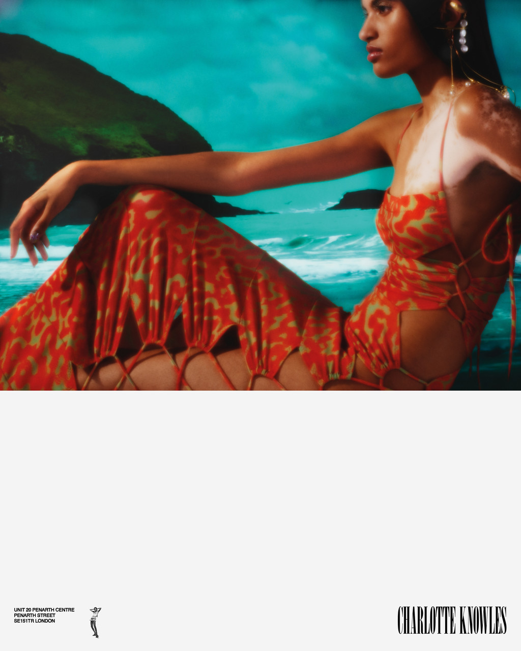 Charlotte Knowles SS19 - © Arnaud Lajeunie