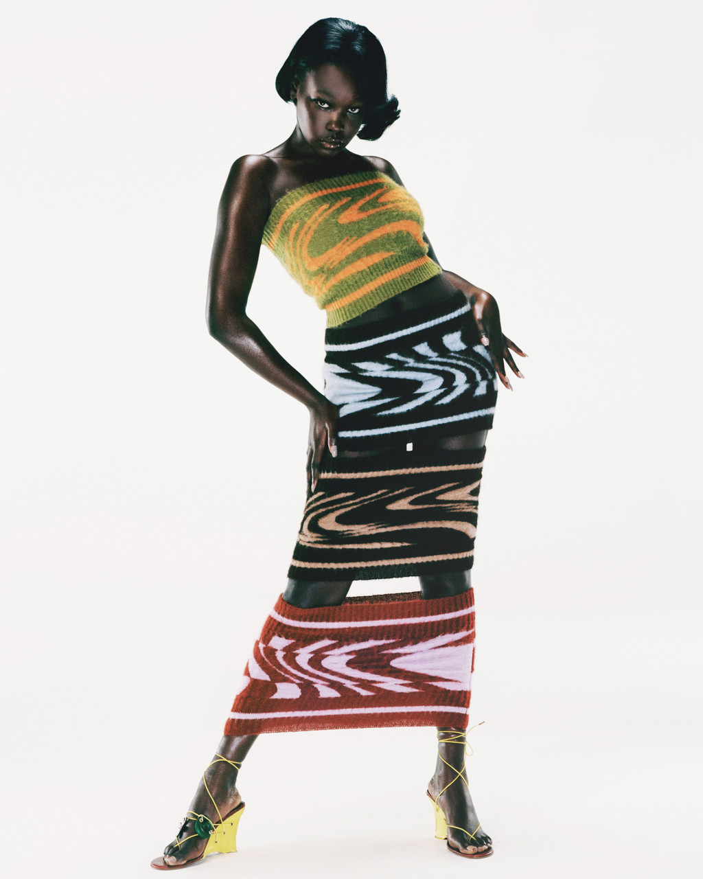 More or Less - © Arnaud Lajeunie