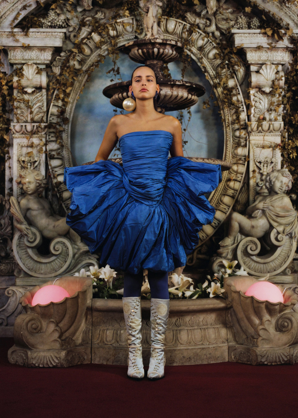 The Carpet Matches the Drapes - © Arnaud Lajeunie